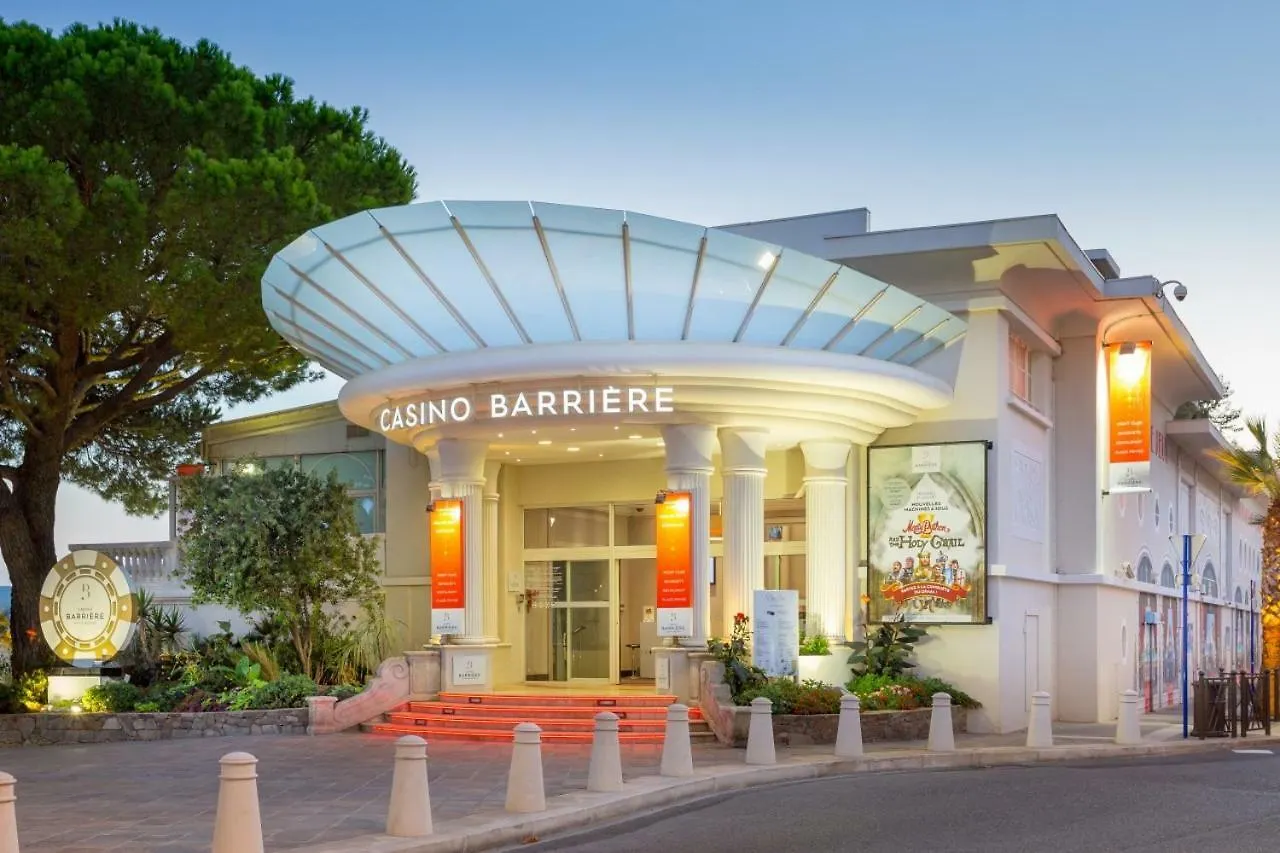 Hôtel L'Hacienda à Sainte-Maxime 0*,  France