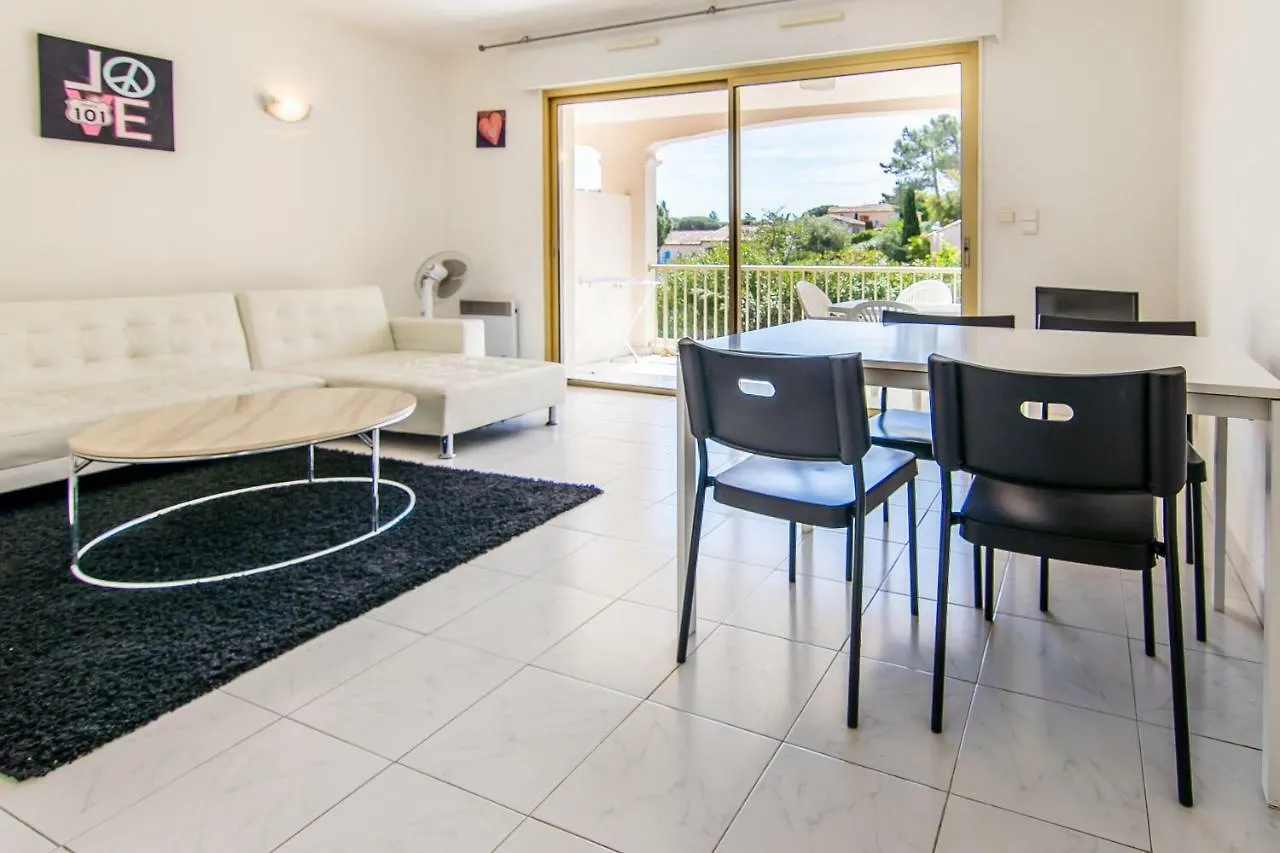 L'Hacienda Hotel Sainte-Maxime 0*,  France